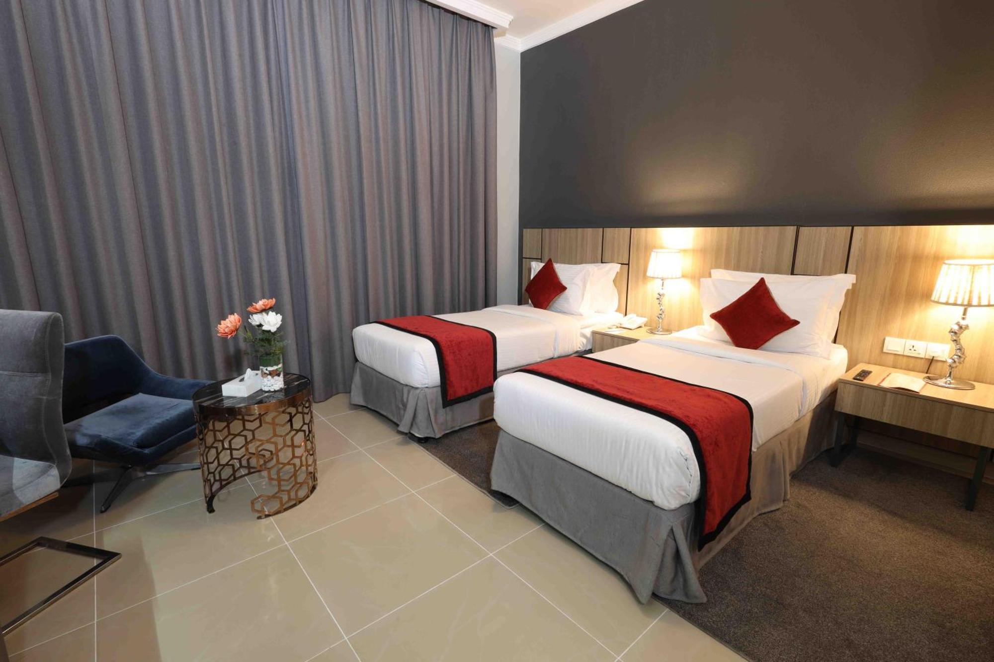 Fortis Hotel Fujairah Exterior foto